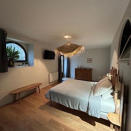 Chambres d'hôtes de la pilatière Persac Extérieur photo